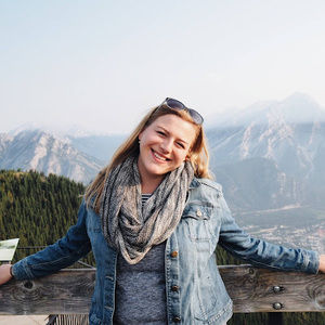 Meet your Posher, Brianna